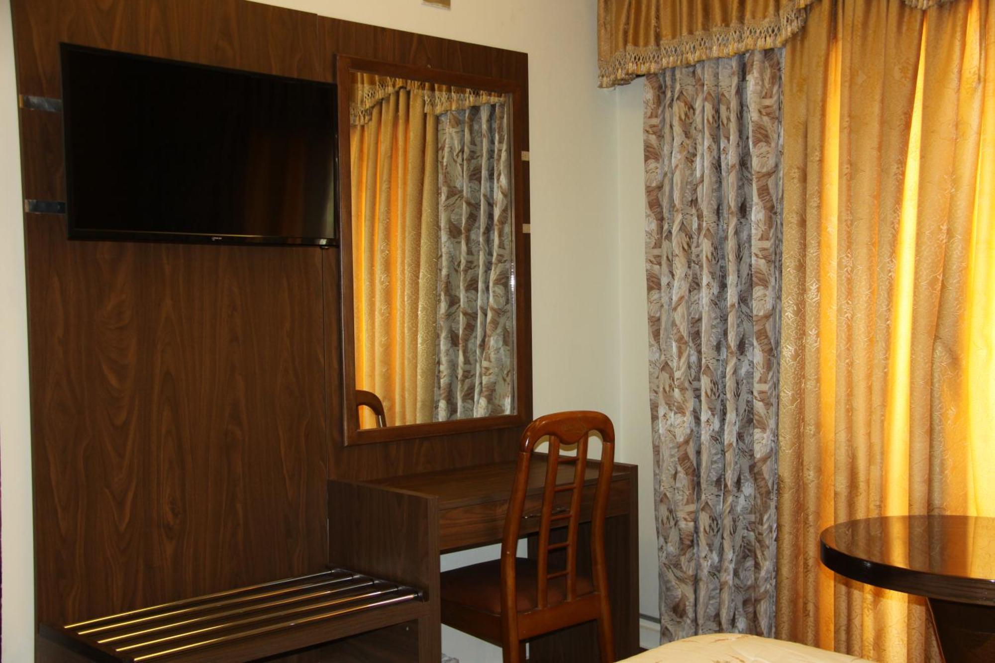 Lamedina Hotel&Resort Jounieh Esterno foto