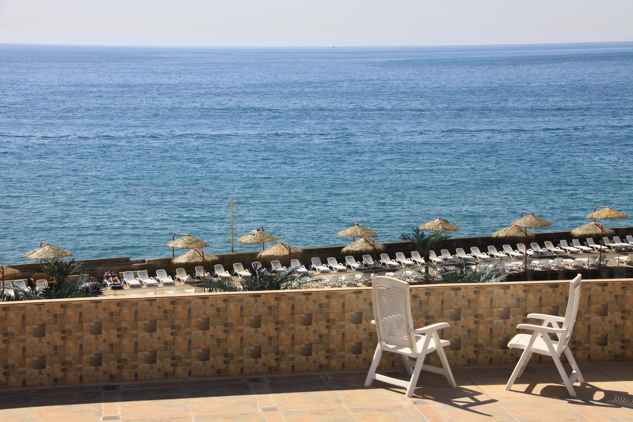 Lamedina Hotel&Resort Jounieh Esterno foto