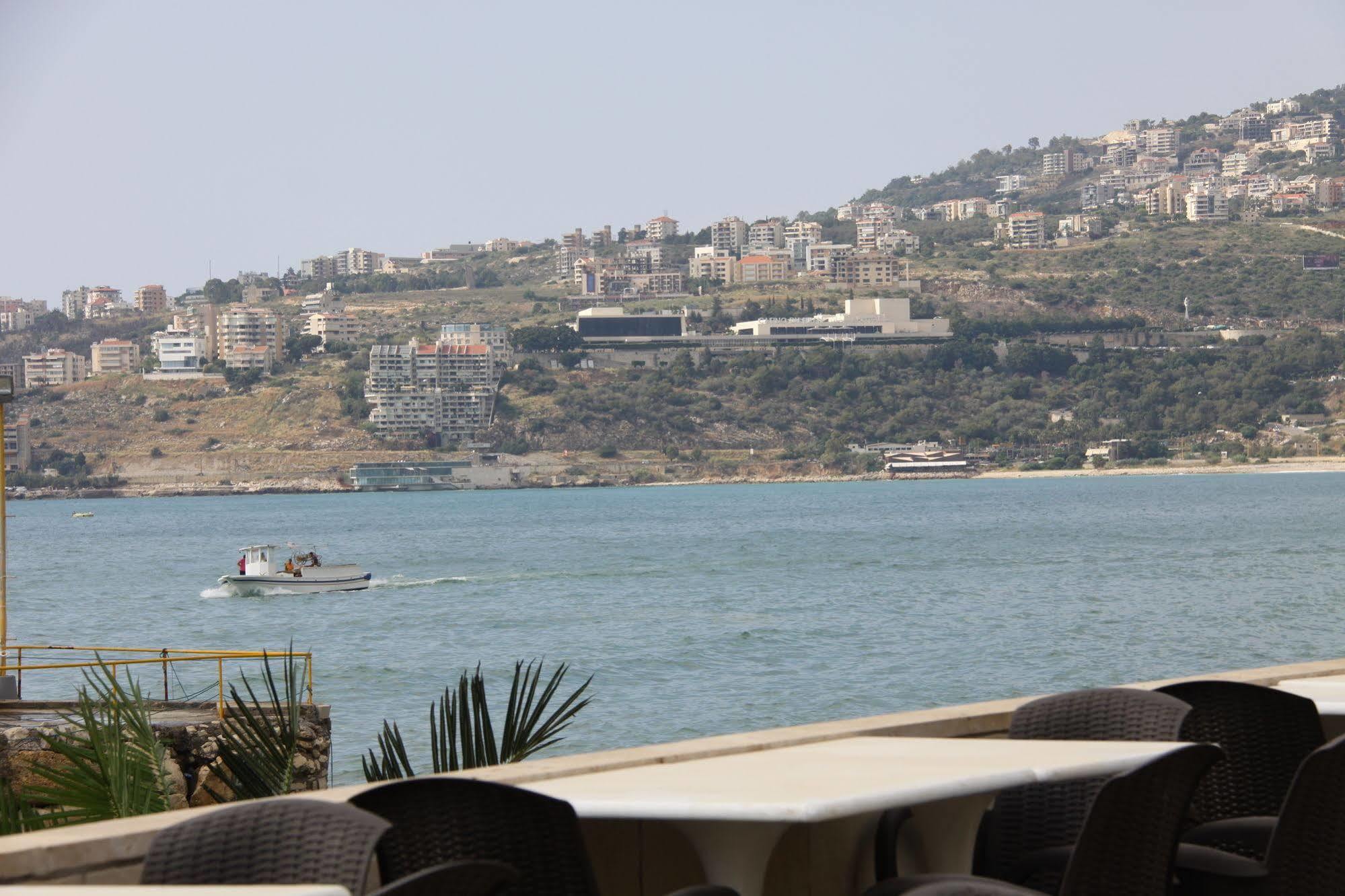 Lamedina Hotel&Resort Jounieh Esterno foto