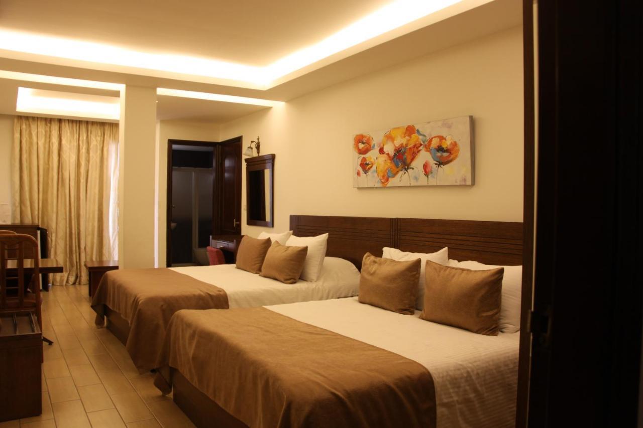 Lamedina Hotel&Resort Jounieh Esterno foto
